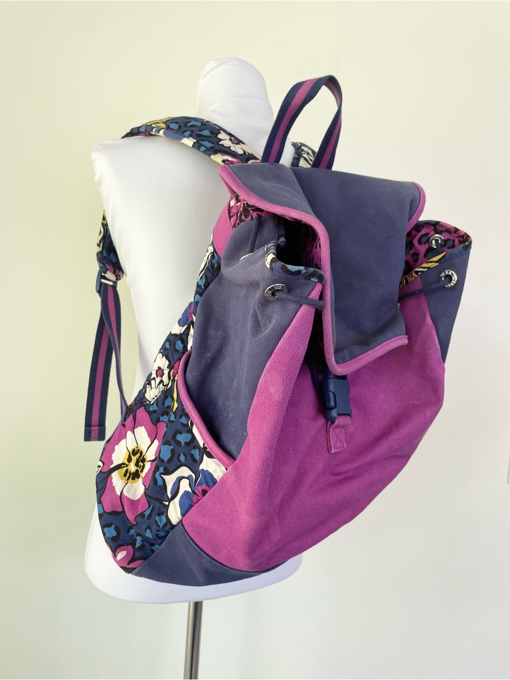 Vera Bradley Canvas Backpack Purple “African Violet” Floral Pattern Bucket Bag